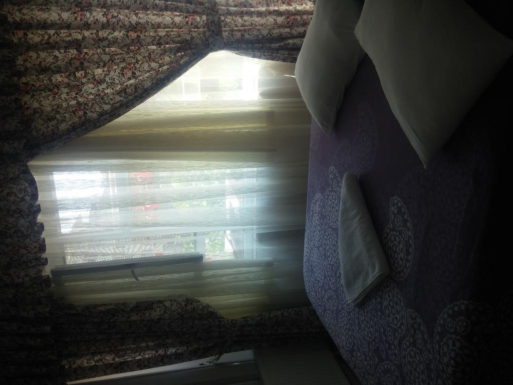Hotel Ulke Ялова Стая снимка